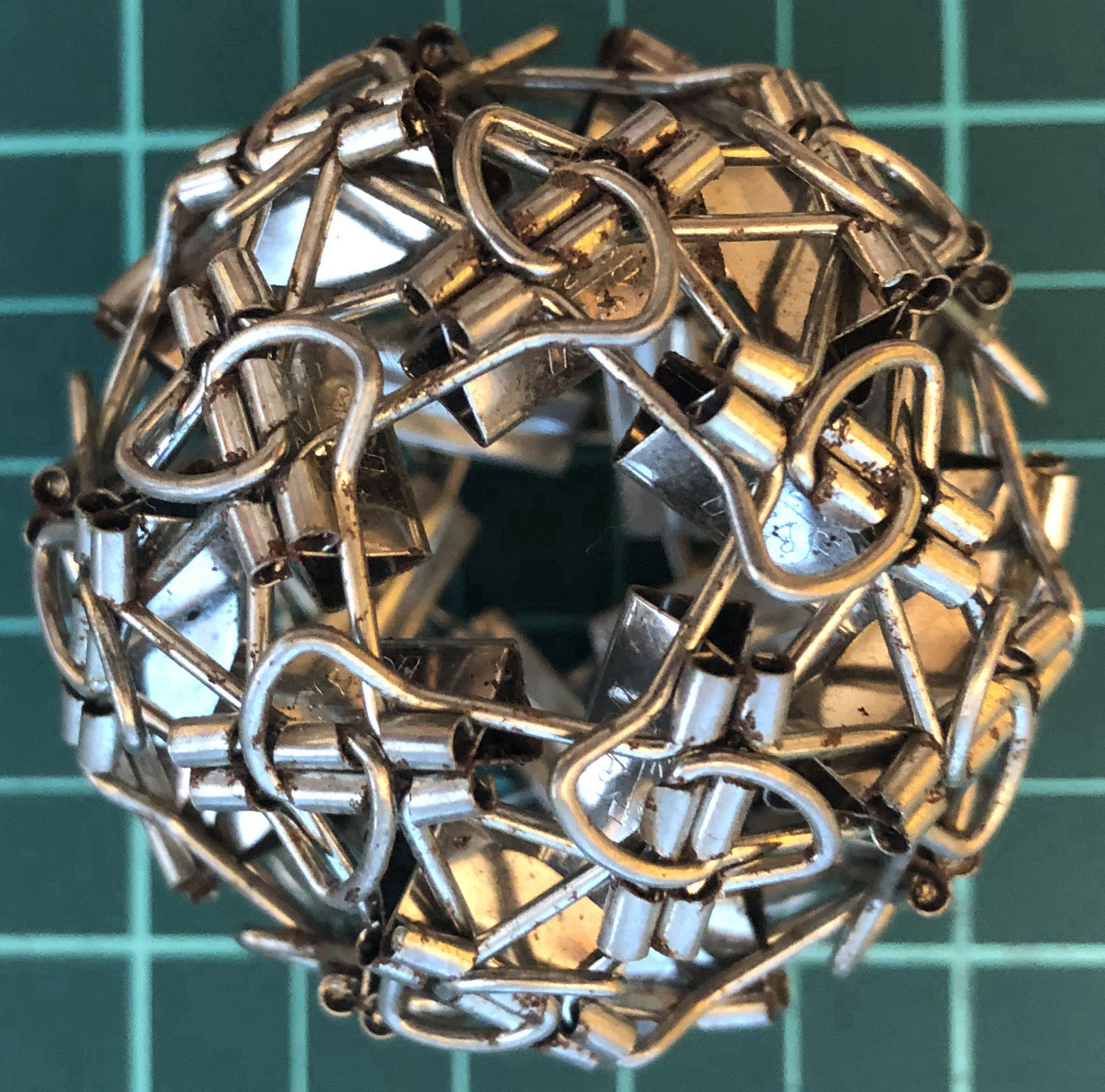 30 clips forming icosidodecahedron